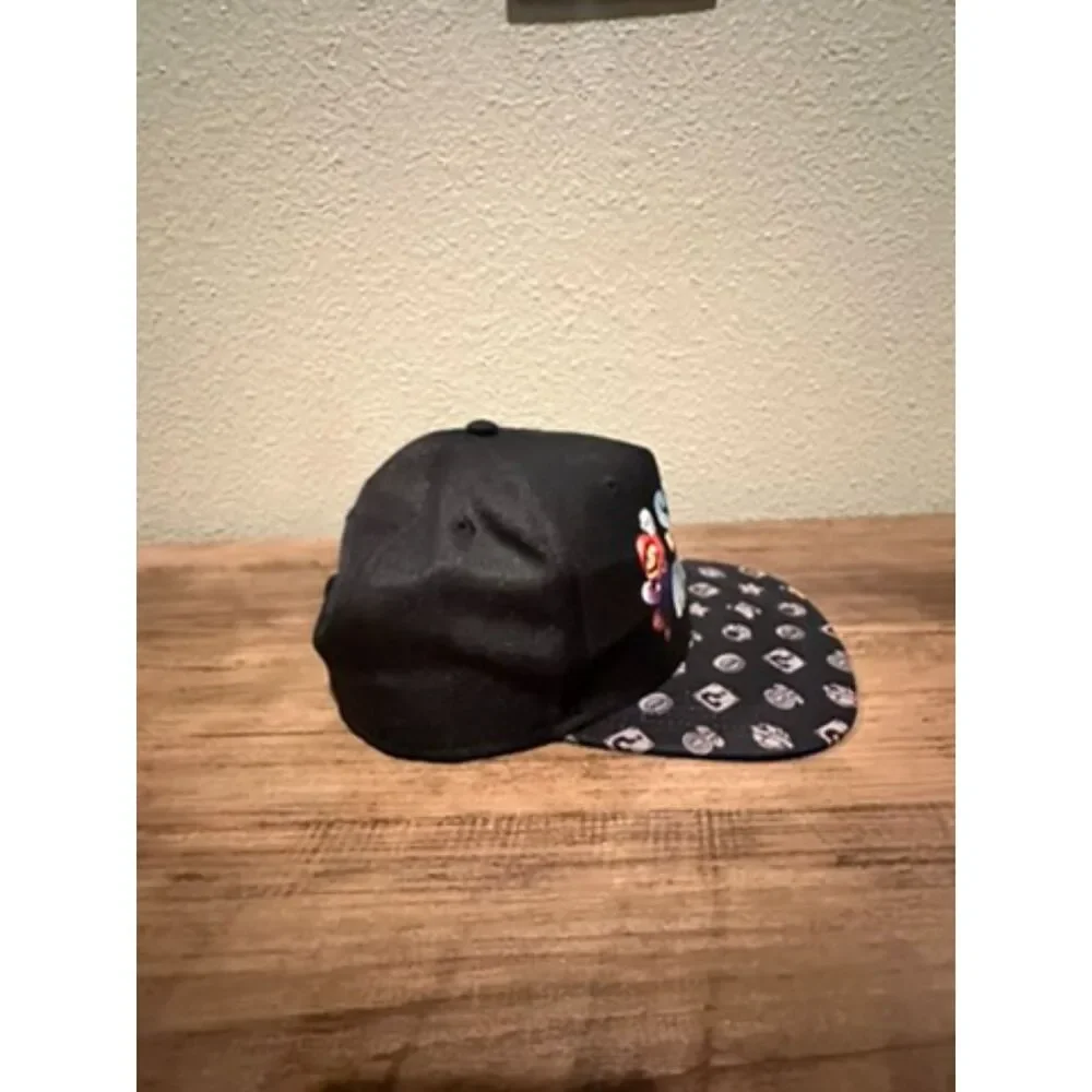 Nintendo Super Mario Bros Youth Sized Adjustable Snapback Hat Cap Black Flatbill